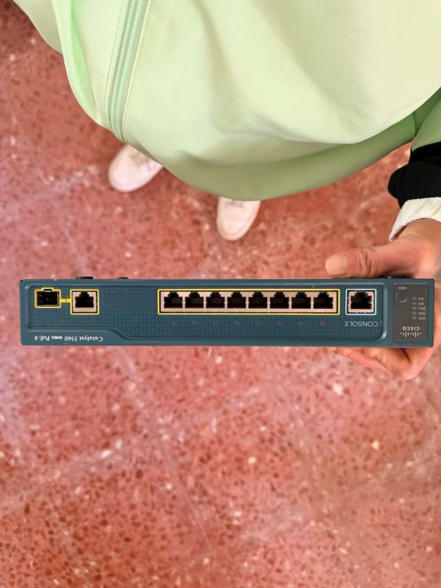 Switch Cisco Catalyst 3560 PoE-8