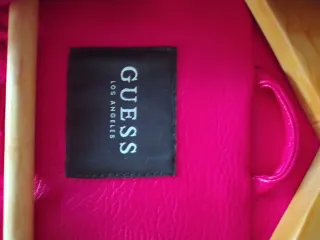 Chaqueta Guess Rosa Cuero