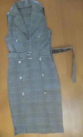 Vestido sin mangas talla S