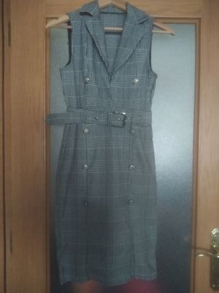 Vestido sin mangas talla S
