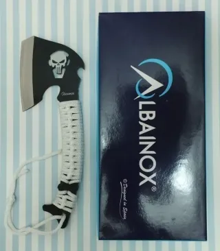 REBAJADA HACHA THE PUNISHER (EL CASTIGADOR)+ FUNDA