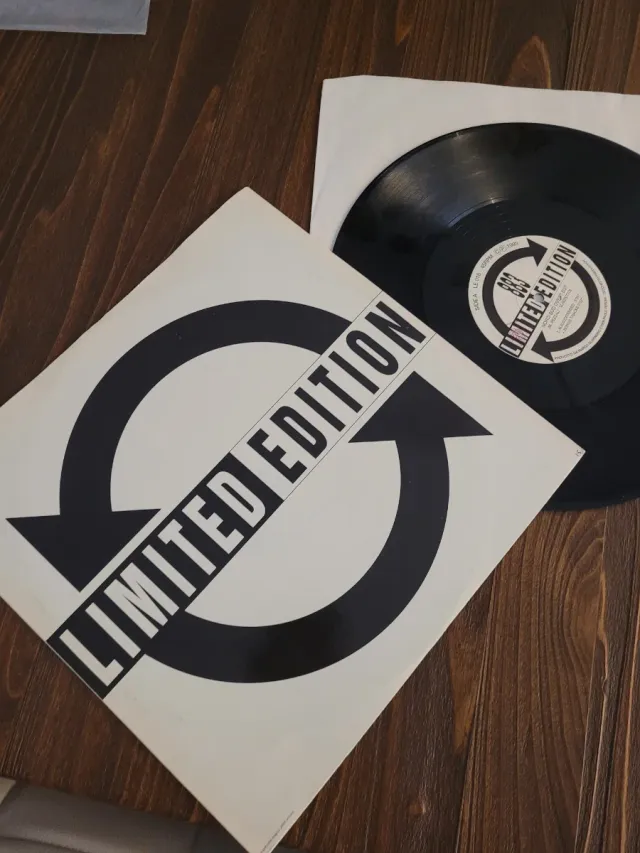 883 LP Vinile Nord Sud Ovest Est