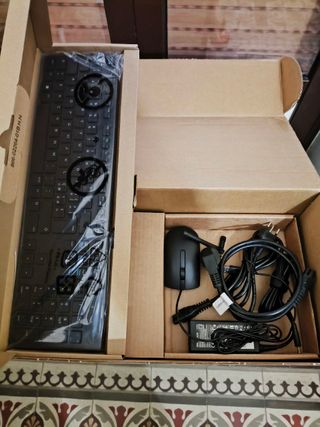 DELL OptiPlex 3080 Micro + Mouse Tastiera