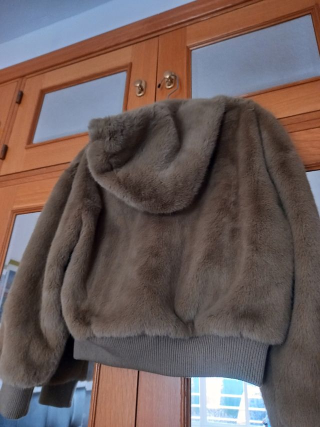 Abrigo verde a estrenar XXSmarca Parfois