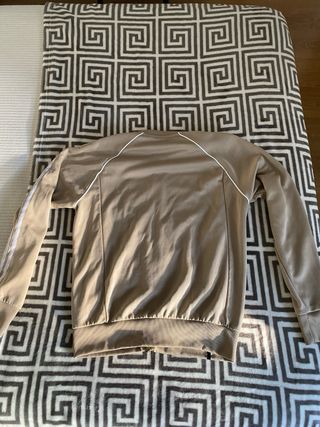Chaqueta Adidas Beige