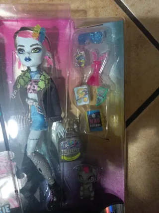 Monster High Frankie Stein Bambola
