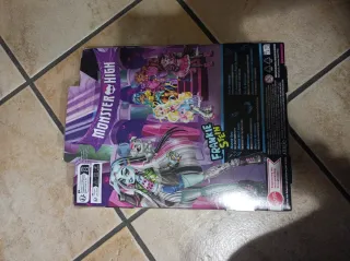 Monster High Frankie Stein Bambola