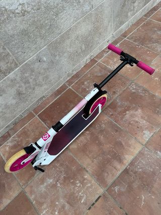 Patinete Oxelo Mid 7 blanco y rosa