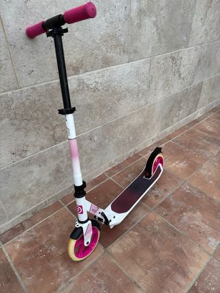 Patinete Oxelo Mid 7 blanco y rosa