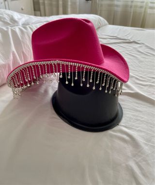 Sombrero cowboy fucsia con pedrería