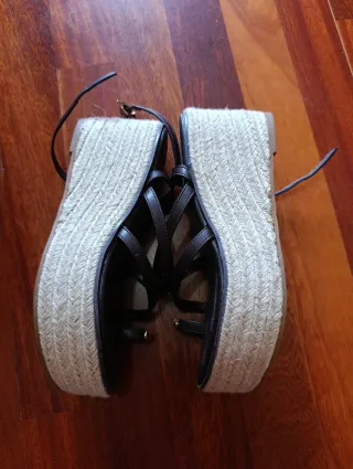 Sandalias de plataforma marrones