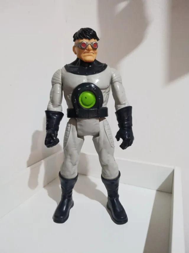 Muñeco de acción científico