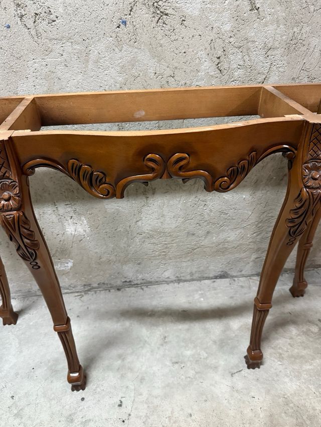 Mesa consola clásica de madera