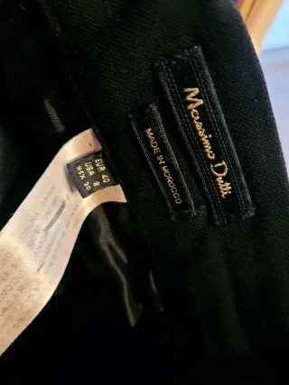 Pantalón elegante Massimo Dutti negro, con cinturo