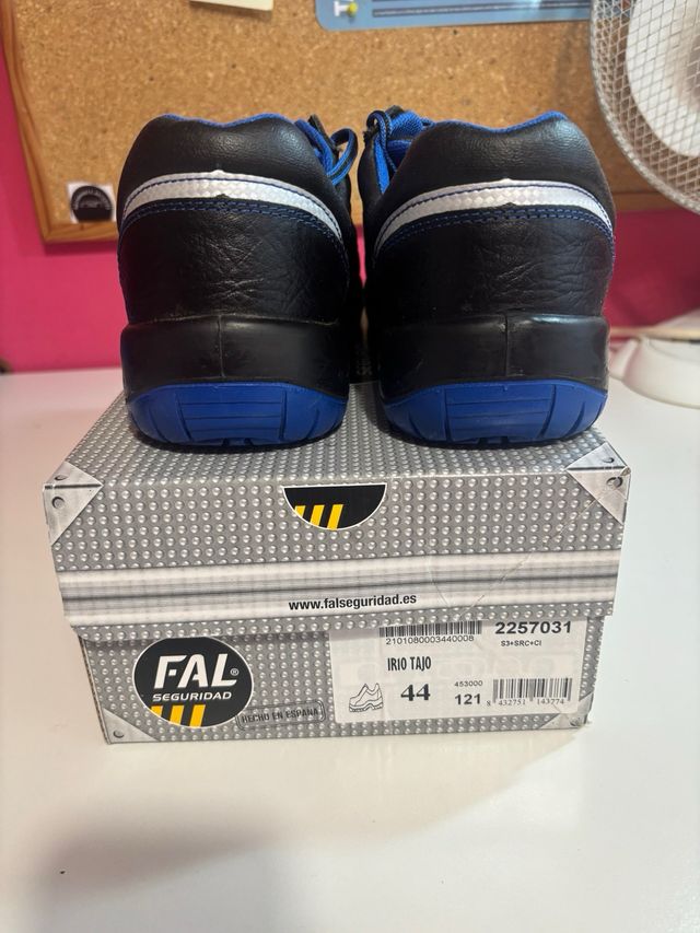 Zapatos de Seguridad Talla 44 Nuevos