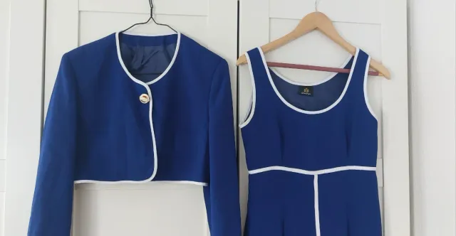 Conjunto azul chaqueta y vestido