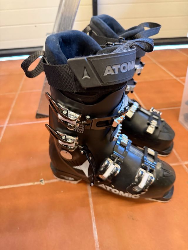 Botas de esquí ATOMIC mujer talla 25-25,5