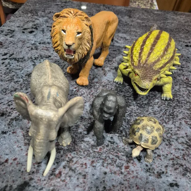 Pack 5 Figuras Animales: León, Elefante, Tortuga,