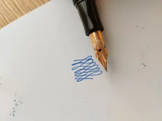 Pluma Conklin All American Negra