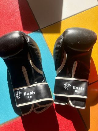Guantes de boxeo Leone negros 12oz