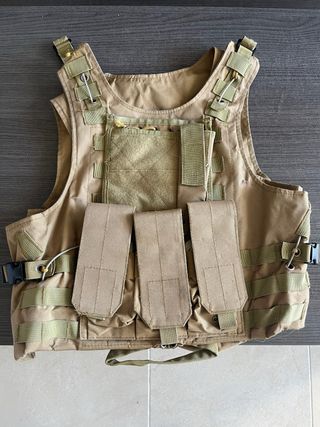 Chaleco táctico caza y airsoft beige