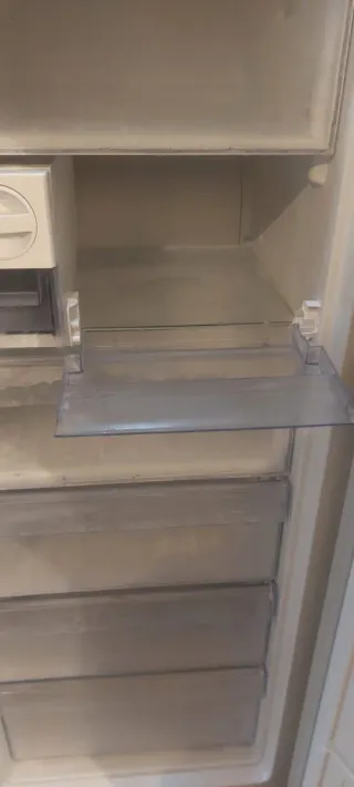 Congelador Vertical Beko