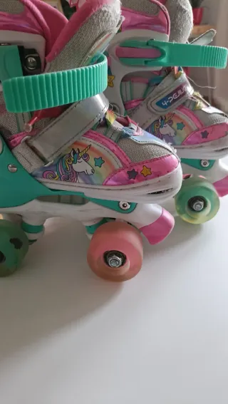 Patines niña Talla 30-33 con luces