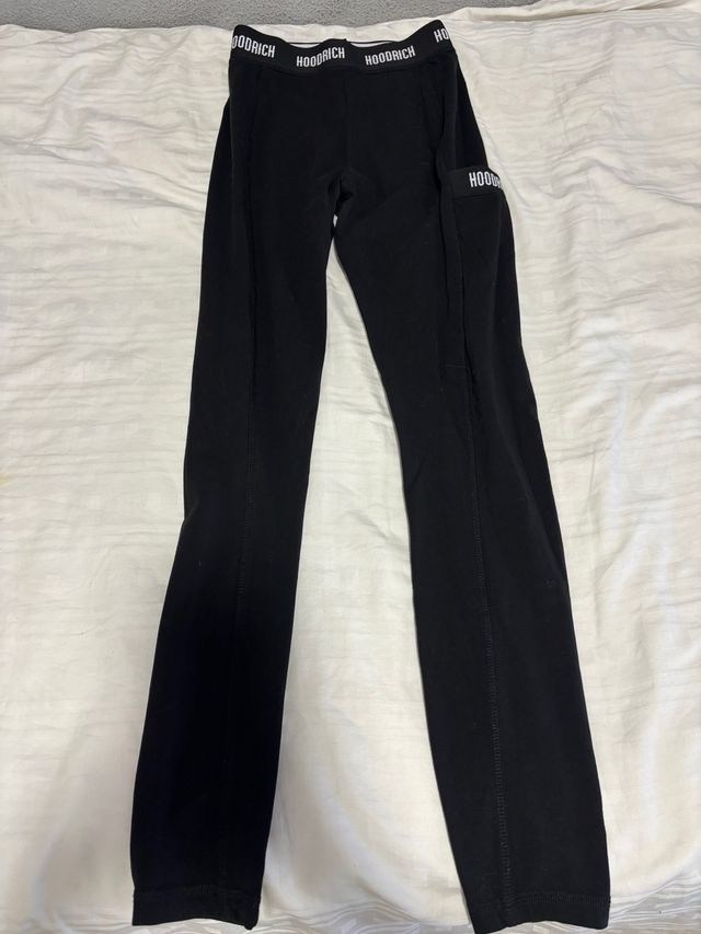 Mallas negras Hoodrich con bolsillo para movil