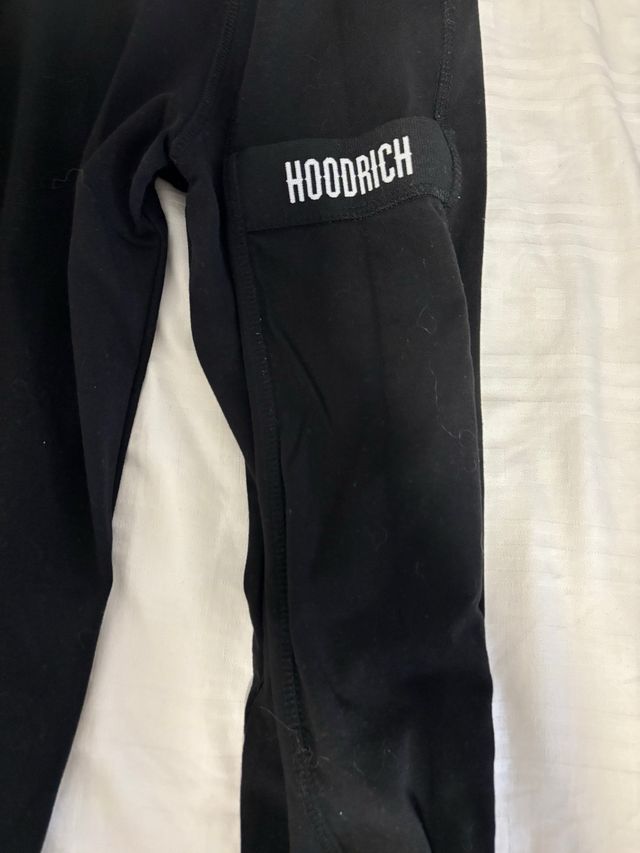 Mallas negras Hoodrich con bolsillo para movil