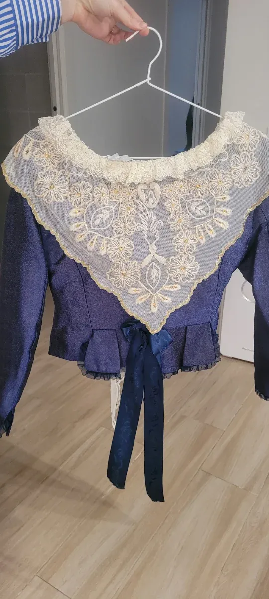 Traje de Fallera azul y blanco