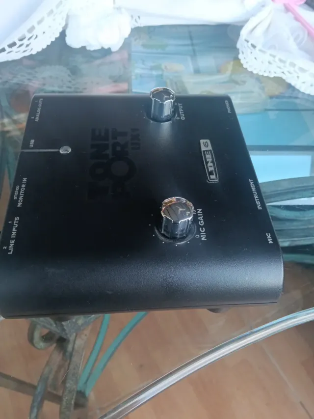 Tarjeta Line 6 Tone Port UX1