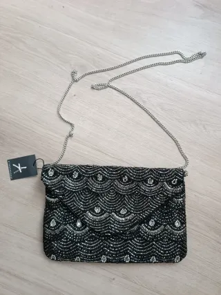 Bolso de fiesta negro y plateado