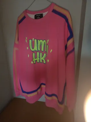 Sudadera oversize rosa con rayas