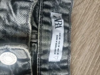 Pantalón corto Zara gris