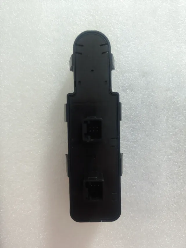 Botonera Elevalunas Citroen C4 (1)