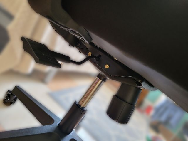 Silla de oficina con respaldo alto