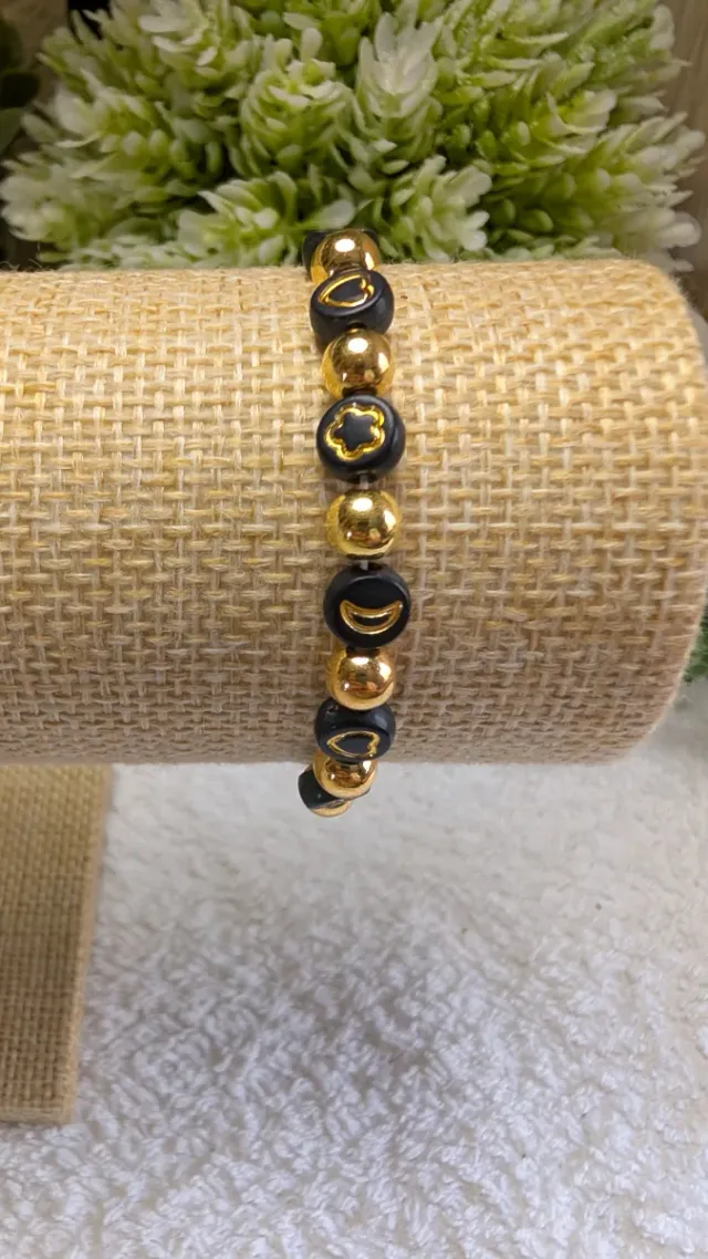 PACK: Lote de 4 Pulseras - Neutras y Versátiles