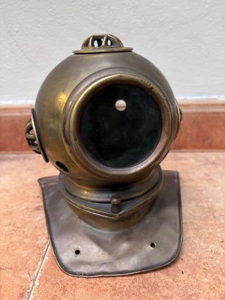 Réplica Casco Buceo Antiguo