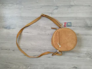 Bolso Kamma redondo marrón