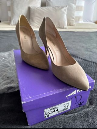 Zapatos de tacón Payma ante beige talla 40