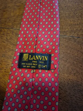 Corbata Lanvin Roja con Puntos Dorados