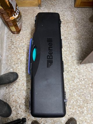 Maletín Benelli Negro.