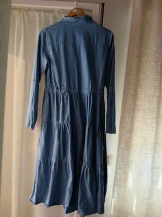 Vestido midi vaquero con cordón