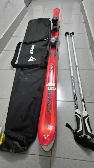 Esquís Fischer DRS 100 Flash + bastones + funda