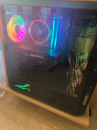 Torre PC Gamer RGB