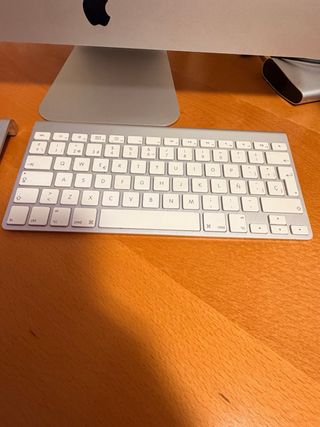 Apple iMac 21,5” Plata/Blanco