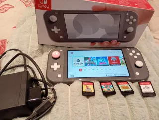 Nintendo Switch Lite Grigio con Accessori
