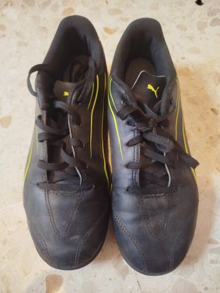 Zapatillas Puma niño Talla 37 y zapatillas primark