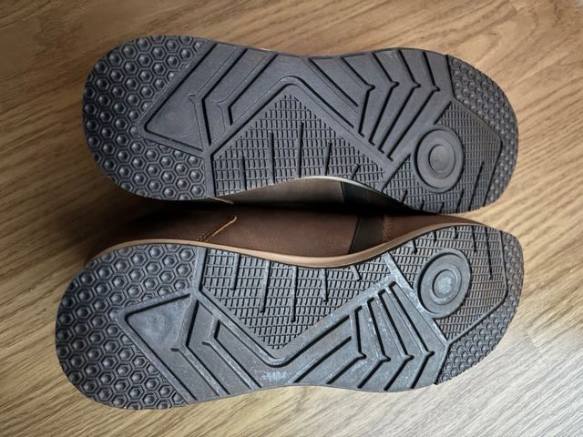 Zapatillas casual Inside marrones