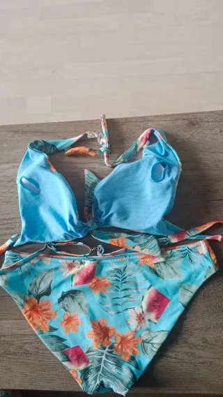 Bikini floral Talla L